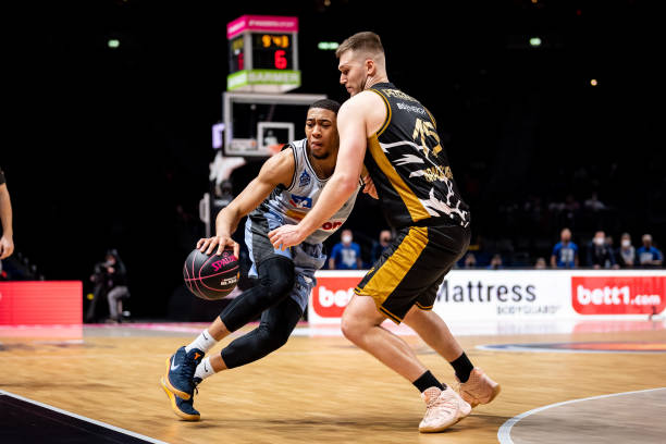 赛季提前报 赛季提前报