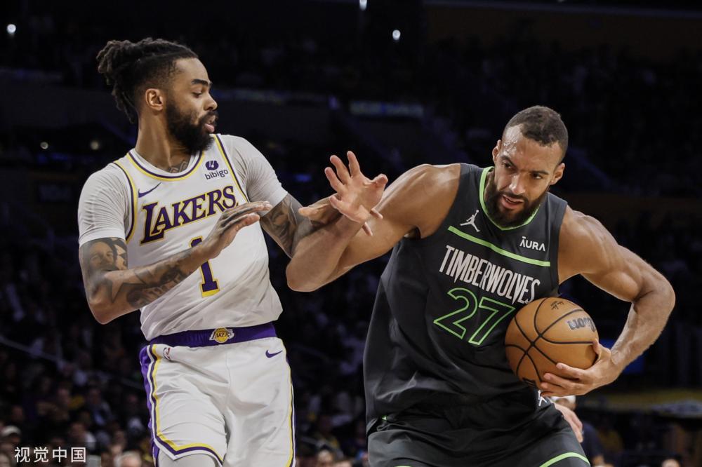 的肩膀和强 的肩膀和强