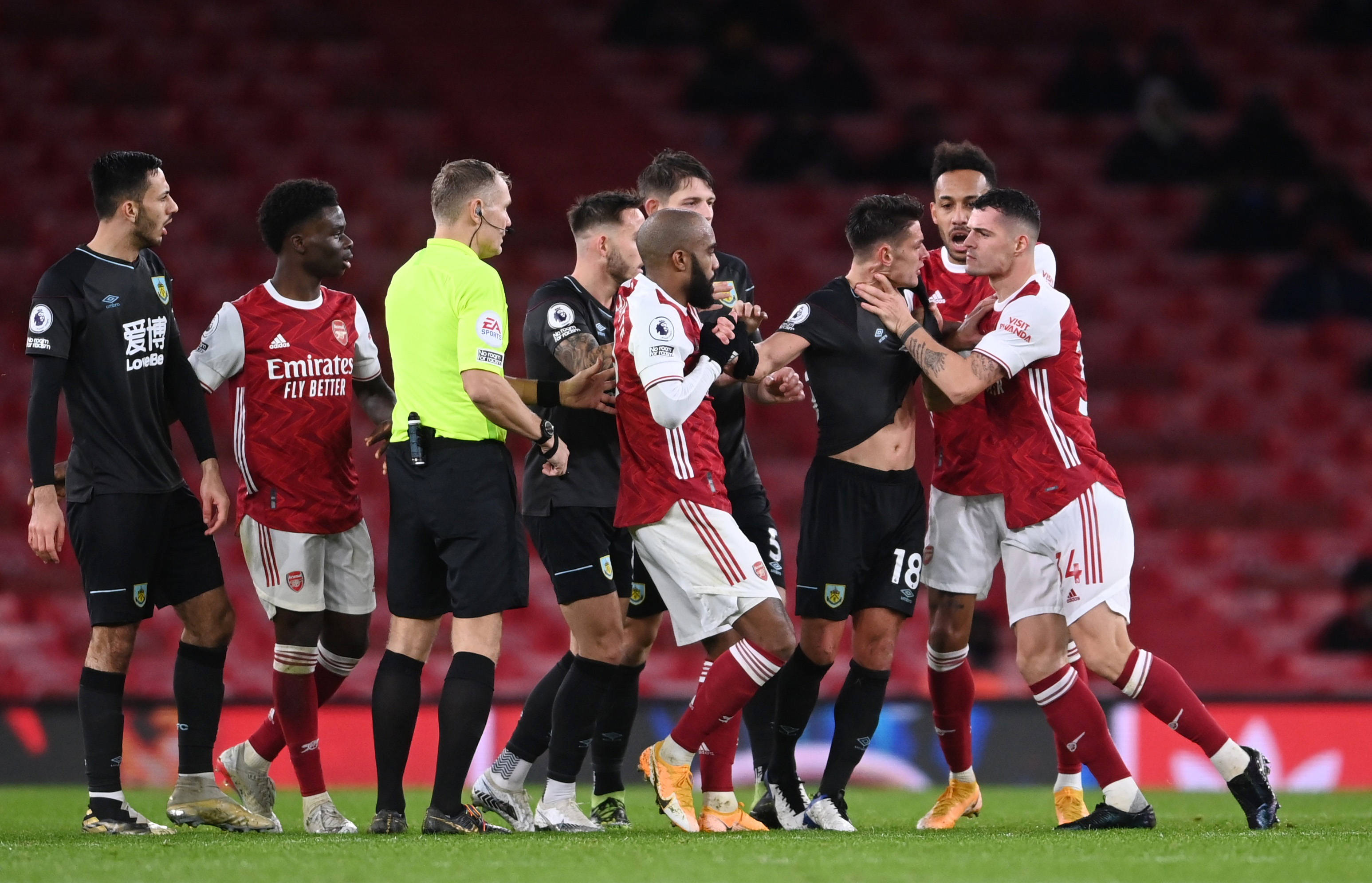 已不亚于五 已不亚于五