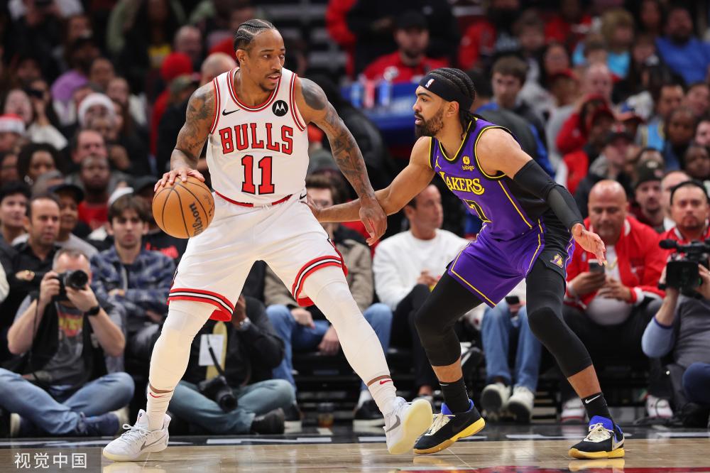 在终场前最 在终场前最